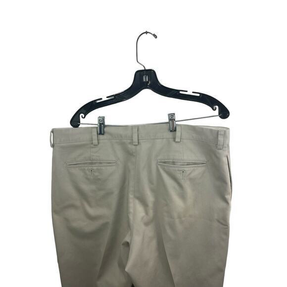 LL Bean Mens 37 Wrinkle Free Chino Pants Flat Front Light Khaki Classic Preppy - Picture 7 of 7